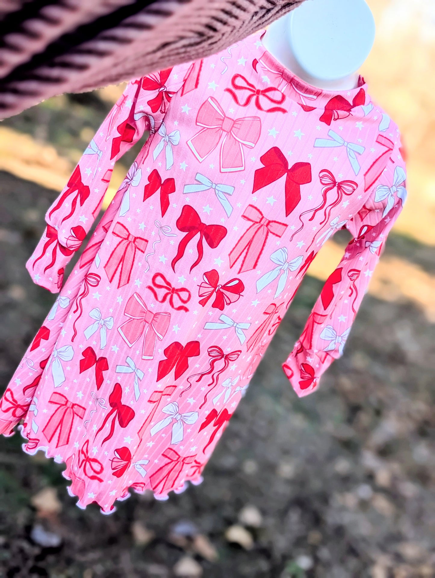 Vday bows (12/18M-3T)