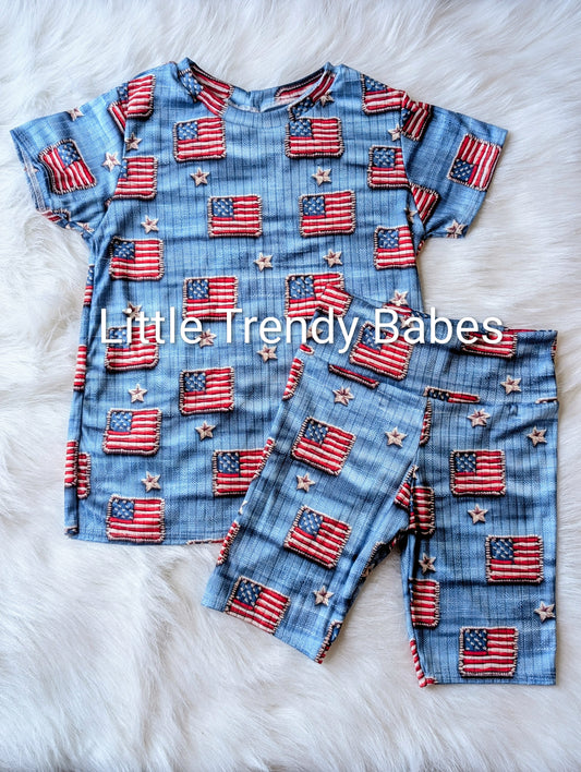 Flags  (0/3M-9/12M)